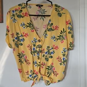George Yellow Floral Button-Front Tie-Hem Blouse